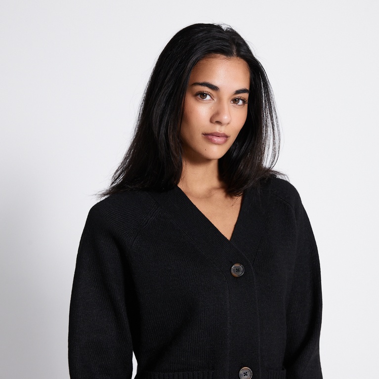 Fitted cardigan "Sabrina" Black